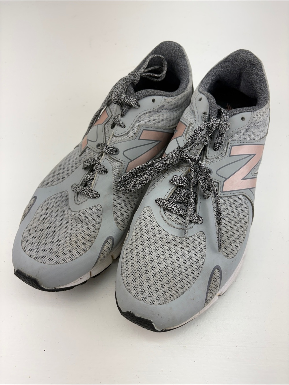 New Balance Sneakers Womens 8‎